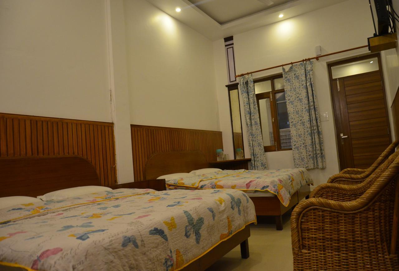 Clarks Otel Mussoorie Dış mekan fotoğraf
