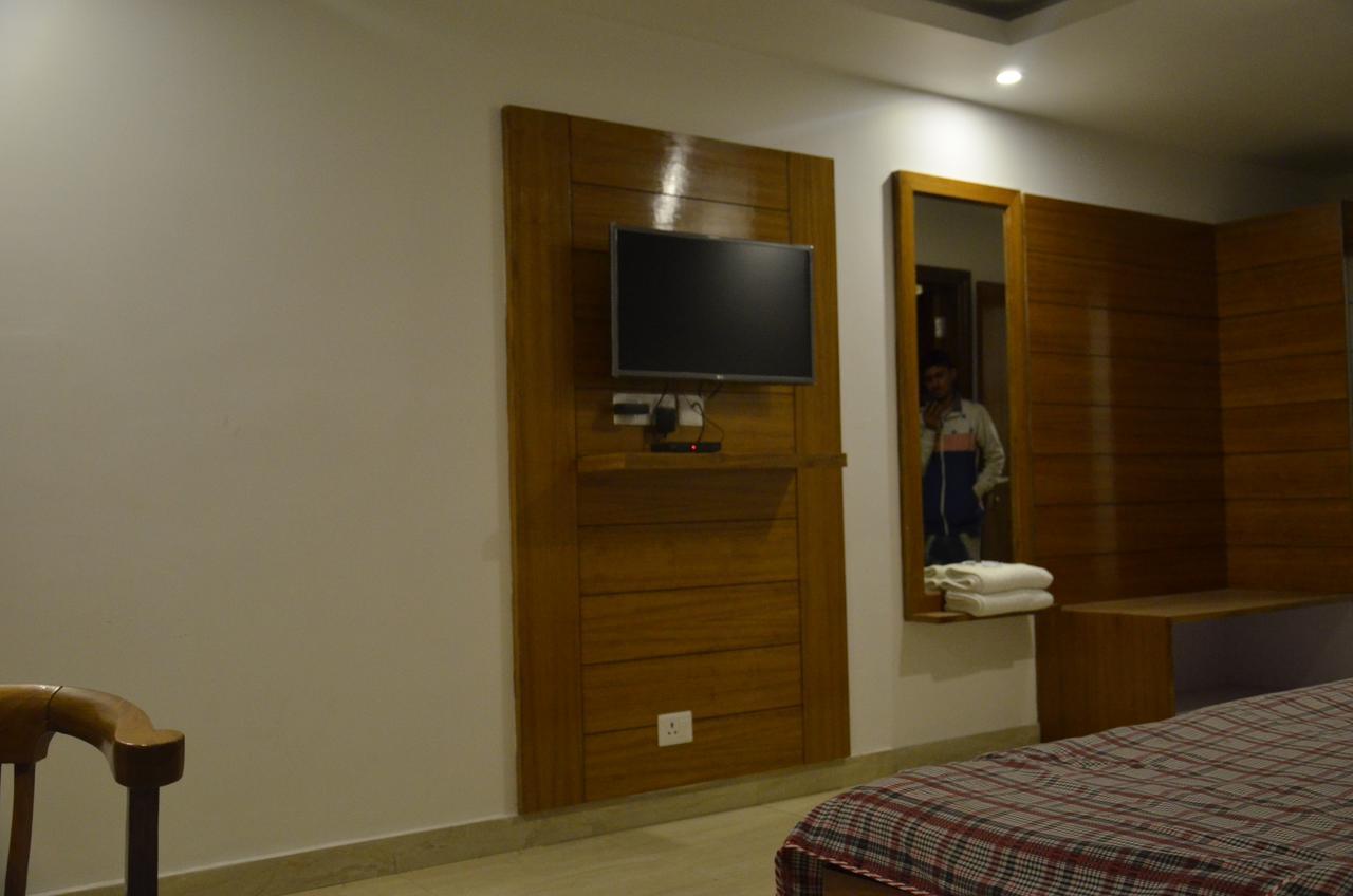 Clarks Otel Mussoorie Dış mekan fotoğraf